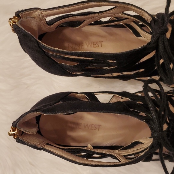 Nine West Authority Black Suede Cut Out Laceup Peep Toe Sandal Heels Size 10 - Picture 4 of 8